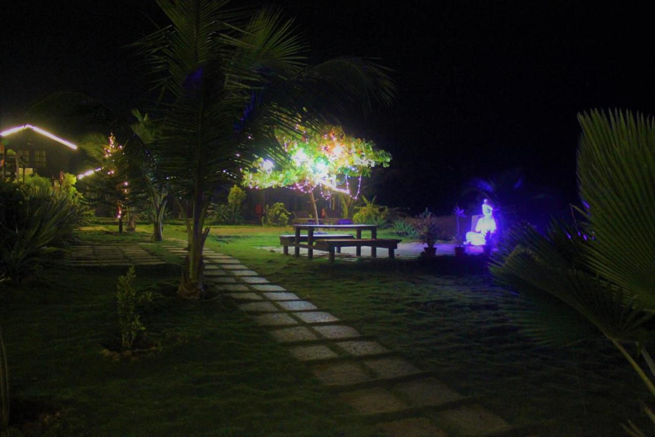 Lotus Sutra Hotel Arambol Kültér fotó